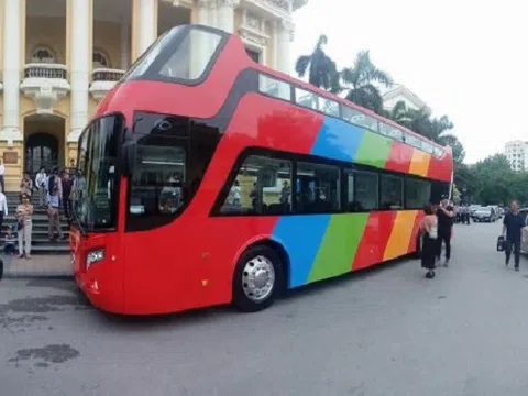 Xe buýt mui trần ở Hà Nội điều chỉnh, bổ sung thêm giá vé mới