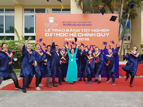 ĐH Đại Nam cấp học bổng khuyến tài cho tân sinh viên đại học chính quy năm 2018