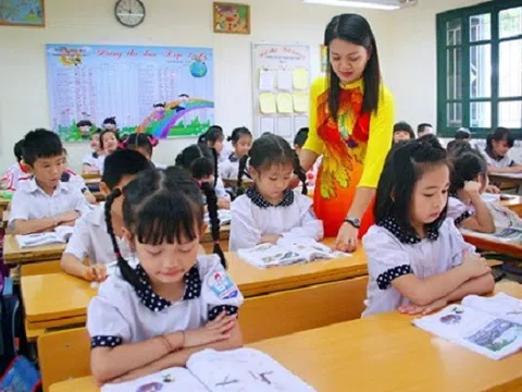 Hà Nội yêu cầu nhà trường không thu gộp nhiều khoản vào đầu năm học