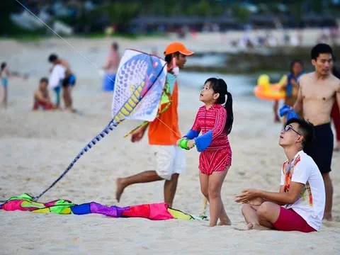 Gợi ý địa điểm du lịch tháng 8 “ngon - bổ -rẻ” cho gia đình có con nhỏ