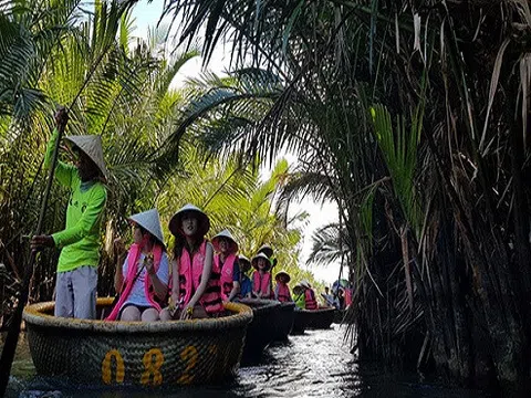 Lạc vào sông nước miền Tây giữa lòng Hội An thơ mộng