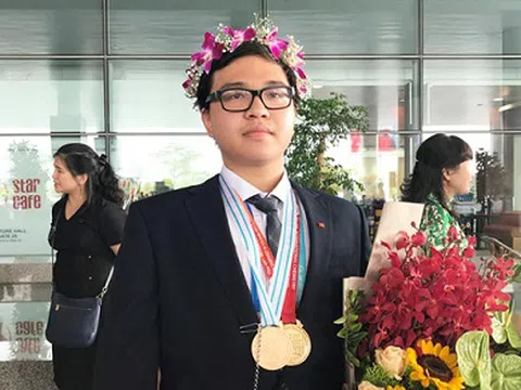 Nam sinh 10x giành “cú đúp” huy chương vàng Olympic Hóa học quốc tế