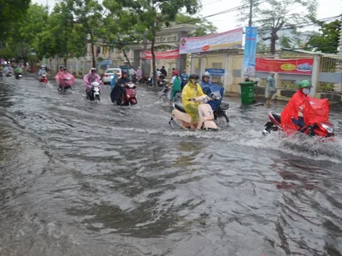 Hà Nội còn gần 800 hộ dân sống trong cảnh ngập lụt