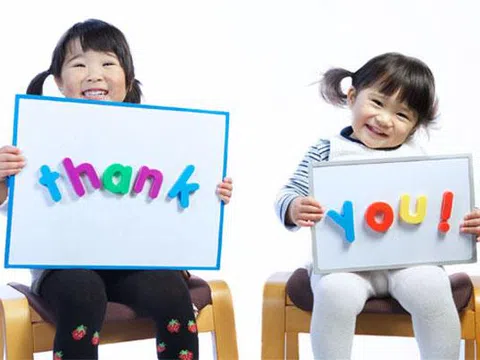 25 phép giao tiếp tối thiểu cha mẹ nên dạy trẻ từ sớm để con ngoan