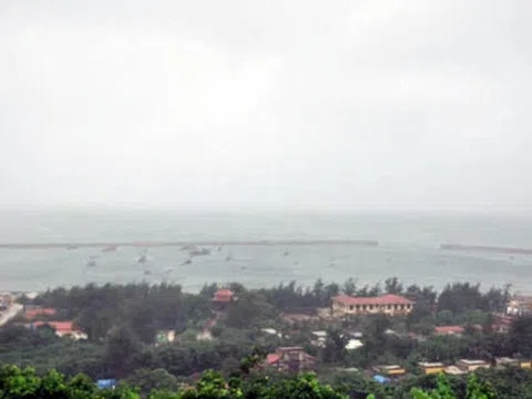 Ứng phó với bão số 4: Hải Phòng tiến hành di dân khỏi vùng trũng, có nguy cơ sạt lở