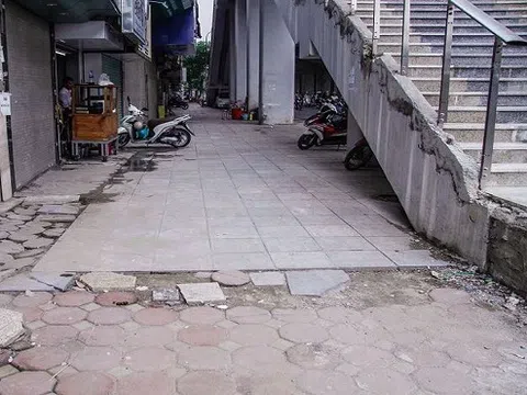 Hà Nội yêu cầu cải tạo vỉa hè đường phố