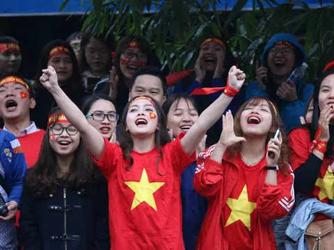 Trường cho sinh viên nghỉ học để ủng hộ Olympic Việt Nam trận bán kết ASIAD 2018