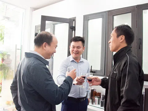 CEO Nhôm Xingfa JSC hướng dẫn cách nhận biết cửa Nhôm Xingfa Quảng Đông chính hãng