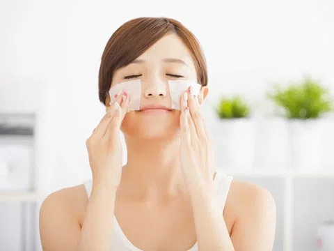 4 món đồ make-up không thể thiếu trong tủ đồ của các cô nàng sành điệu