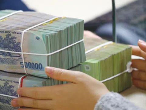 Tiền lương chiếm phần lớn trong chi ngân sách: Áp lực tài chính công
