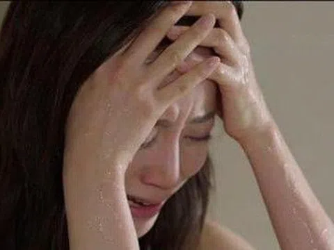 Không ngờ dưới tấm ảnh cưới, chồng tôi lại cất giấu một niềm khát khao lớn đến vậy