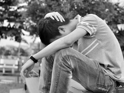 Trước đám cưới một tháng, vợ tôi đã ngủ cùng cậu bạn thân của tôi