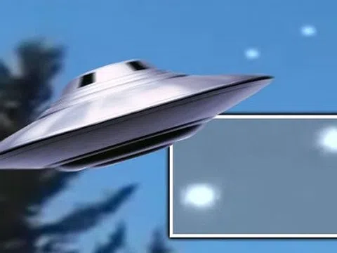 Rộ tin xuất hiện cặp tàu vũ trụ ngoài hành tinh trên bầu trời New York