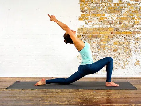 5 bài tập yoga làm ấm cơ thể
