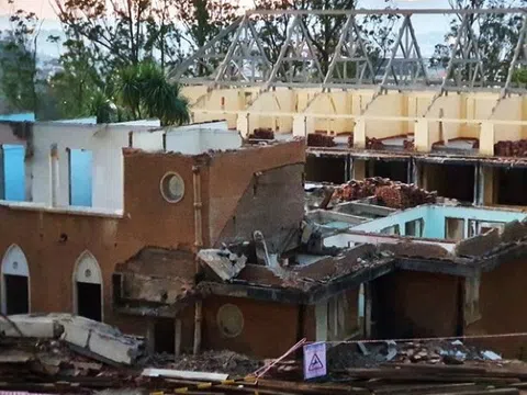 Tu viện cổ ở Đà Lạt đổ sập khiến 2 công nhân thiệt mạng