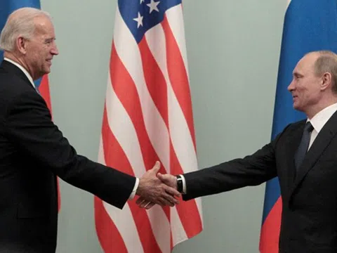Tổng thống Mỹ đề xuất họp cấp cao với Tổng thống Nga tại nước thứ ba