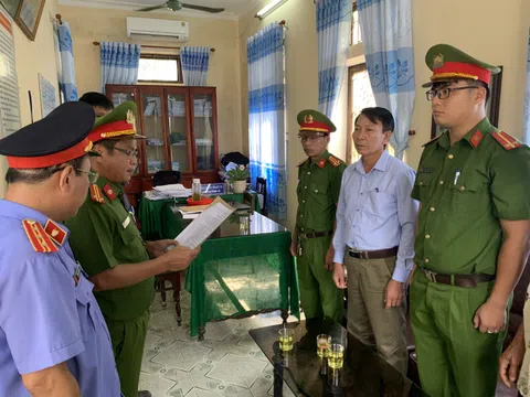 Khởi tố nguyên chủ tịch xã tham nhũng gần 1 tỷ đồng tại Thừa Thiên - Huế