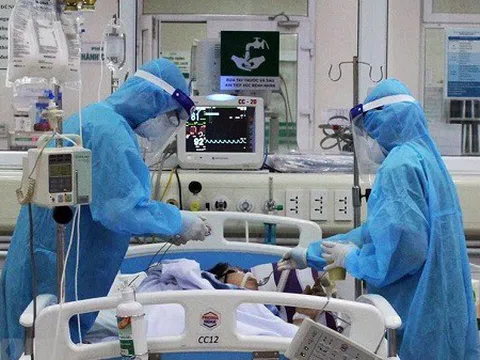Bộ Y tế tiếp tục đưa nhân lực từ 14 bệnh viện, Sở Y tế đến Bắc Giang điều trị bệnh nhân COVID-19 nặng