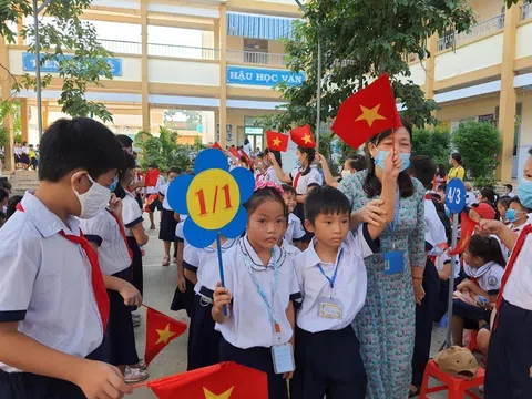 TP.HCM tạm dừng kế hoạch tuyển sinh đầu cấp năm học 2021-2022 do ảnh hưởng COVID-19