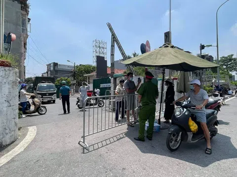 Hà Nội: Cách ly phường Chương Dương 14 ngày do có dân quân tự vệ mắc COVID-19