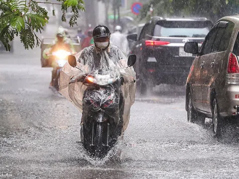 Dự báo thời tiết 1/8: Hà Nội mưa giông, nguy cơ xảy ra lốc, sét