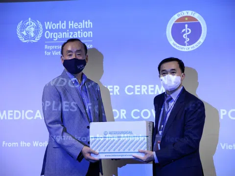 WHO hỗ trợ Việt Nam lô vật tư y tế ứng phó Covid-19 trị giá 9,4 tỷ đồng