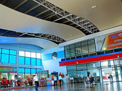 Bác đề xuất đầu tư nhà ga công suất 3 triệu khách/năm tại sân bay Đồng Hới