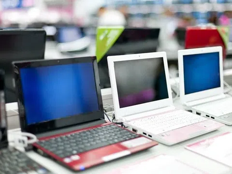 Học online, kinh doanh laptop trở thành quân "át chủ bài" mùa dịch Covid-19
