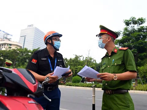 Hà Nội: Thông tin chi tiết về 6 nhóm đối tượng được cấp giấy đi đường