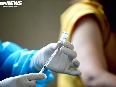 Bình Dương: Thông tin "bắt đầu tiêm vaccine cho trẻ 12-18 tuổi" là chưa đúng