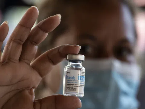 Chính phủ đồng ý mua 10 triệu liều vắc xin Covid-19 của Cu Ba