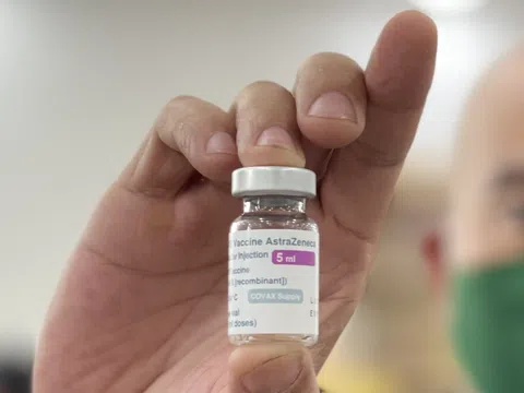 Bộ Y tế cho phép rút ngắn khoảng cách hai mũi tiêm vaccine AstraZeneca