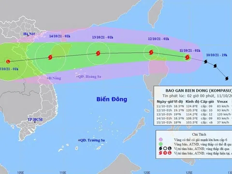 Sáng 11/10, bão Kompasu tiếp tục hướng vào Biển Đông, sức gió mạnh nhất giật cấp 11