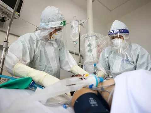 Sáng 22/10: Còn 3.000 ca Covid-19 nặng đang điều trị; Việt Nam tạm thời công nhận 'hộ chiếu vaccine' của 72 quốc gia, vùng lãnh thổ