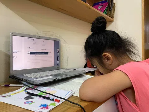 Tỉnh đầu tiên cho học sinh tiểu học tạm nghỉ học online để giảm căng thẳng