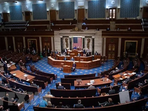 Hạ viện Mỹ thông qua dự luật chi tiêu tạm thời cho chính phủ