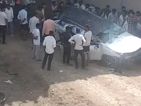 Ô tô lao khỏi cầu vượt, 3 người trên xe thiệt mạng: Danh tính các nạn nhân