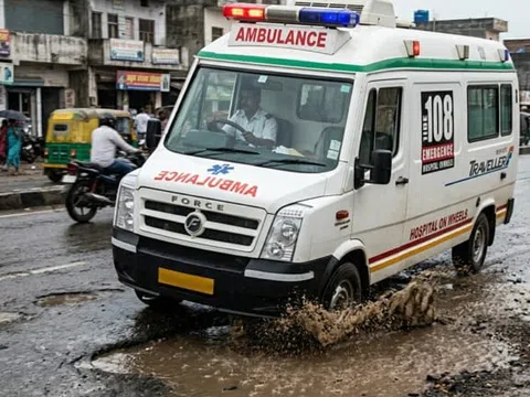 Bị tuyên bố chết não, người phụ nữ bỗng hồi sinh từ cõi chết nhờ một... lỗi lầm của con đường