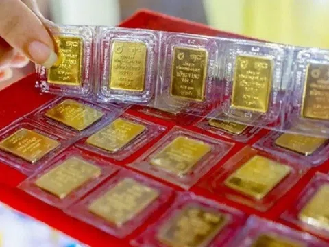 Giá vàng 21/12: Vàng SJC hạ nhiệt nhưng vẫn hơn 75 triệu đồng/lượng