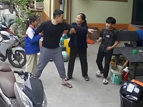 Vụ nghi con gái bị bắt nạt, bố đến tận nhà tát bé trai 11 tuổi: Công an vào cuộc xác minh