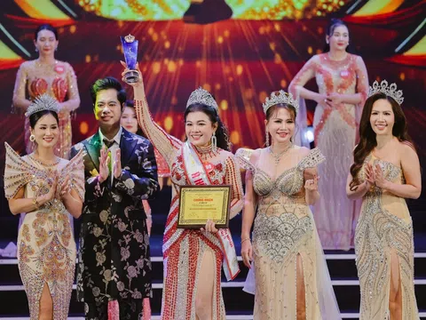 CEO Thương hiệu đồng hồ Thiên Đức ghi dấu ấn Á hậu 3 – Hoa hậu Doanh nhân Châu Á 2025