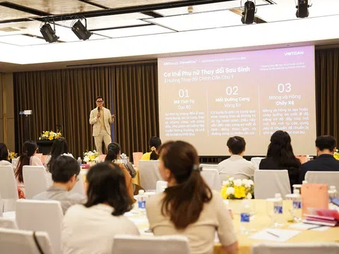 Giải mã "bài toán" vóc dáng phụ nữ tại Workshop "Tái sinh vòng eo sau sinh"