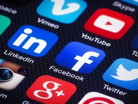 Từ ngày mai 25/12/2024, người dùng Facebook, Instagram, Youtube, TikTok phải làm điều này, nếu không sẽ bị khóa tài khoản