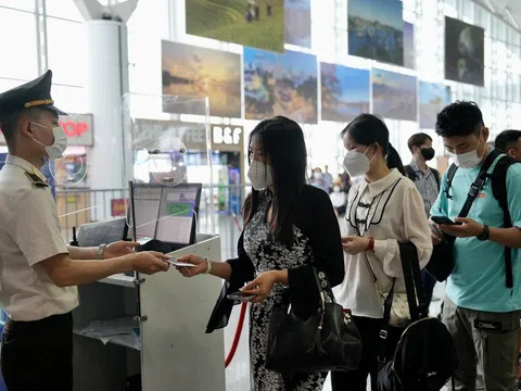 Ngành hàng không tăng hơn 500 chuyến bay phục vụ Tết, nhiều chặng vẫn "cháy" vé