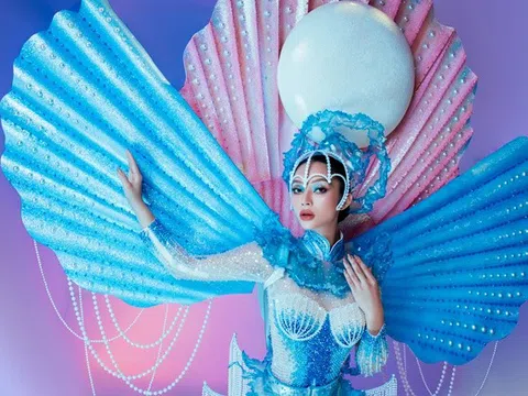 Lâm Thu Hồng hóa nàng tiên của biển trong trang phục dân tộc mang tới The Miss Globe 2022