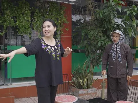 Lê Khánh hóa thân chủ tiệm café ích kỷ, thường xuyên lấn chiếm lòng đường 