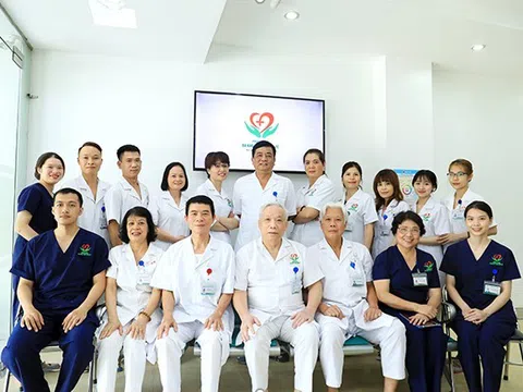 Phòng khám Đa Khoa Y Học Quốc Tế hội tụ các PGS, Tiến sỹ, Bác sỹ đầu ngành, không ngừng nâng cao chất lượng điều trị bệnh.