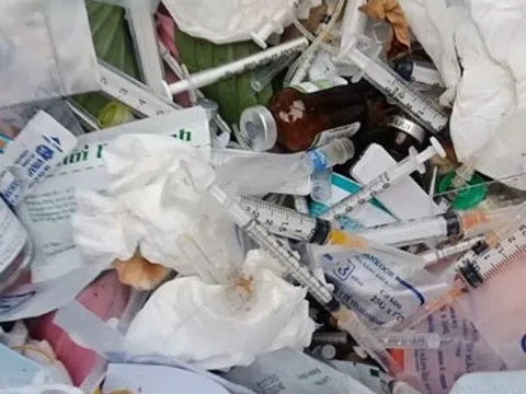 Rác thải y tế “núp bóng” rác sinh hoạt