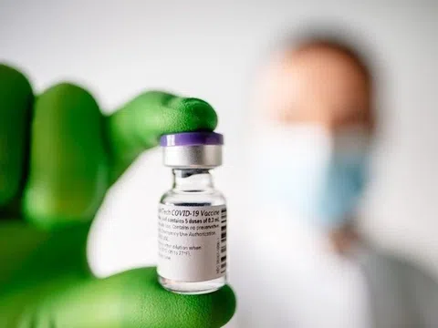 Chính phủ Mỹ chi 5 tỷ USD phát triển vắc-xin phòng Covid-19 thế hệ mới