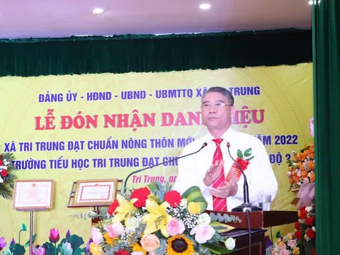 Xã Tri Trung đón bằng công nhận danh hiệu xã đạt chuẩn Nông thôn mới